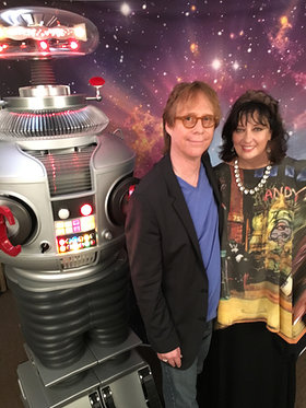 Angela Cartwright & me with the Robot